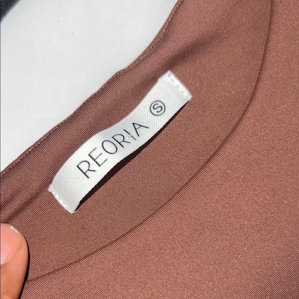 ReoRia Chocolate Brown Sleeveless Stretch Bodysuit Women's size Small - Picture 2 of 6